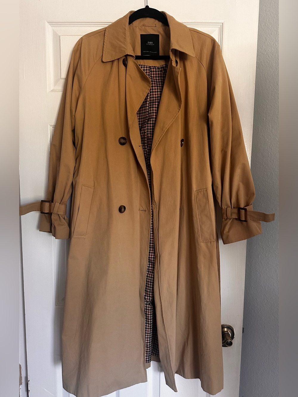 Zara Camel Tan Double-Breasted Trench Coat
